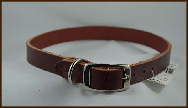 FLAT LEATHER COLLAR.jpg